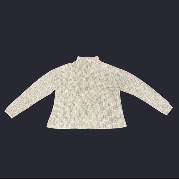 Peyton Primrose Gray Houndstooth Knit Sweater - Picture 7 of 7